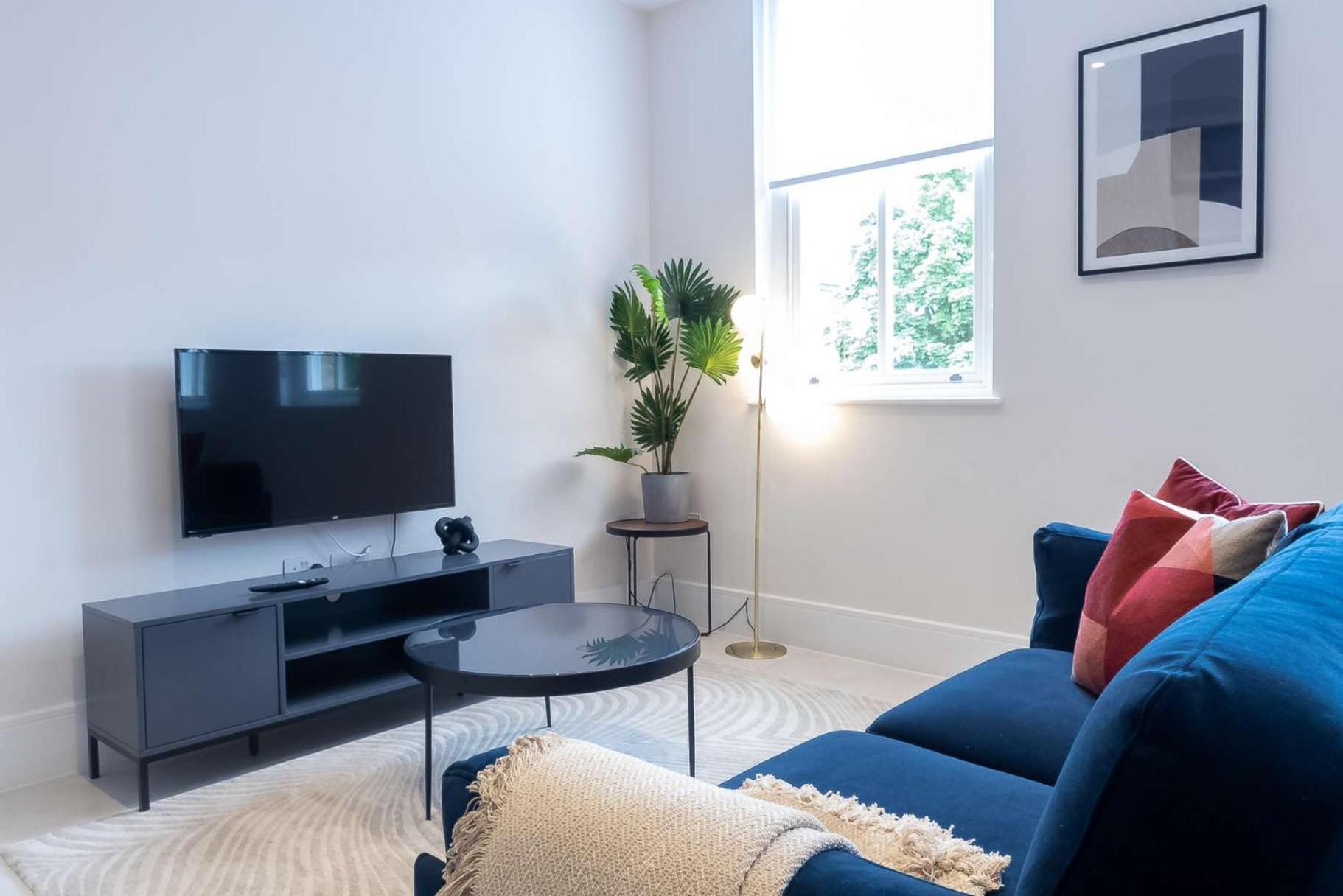 런던 Stylish 3Br Flat In Hungerford Rd 아파트 외부 사진